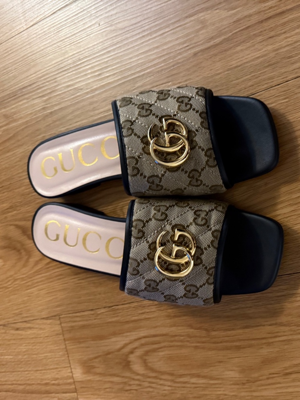 Monogram Matelasse Diagonal GG Marmont Flat Slide Sandals